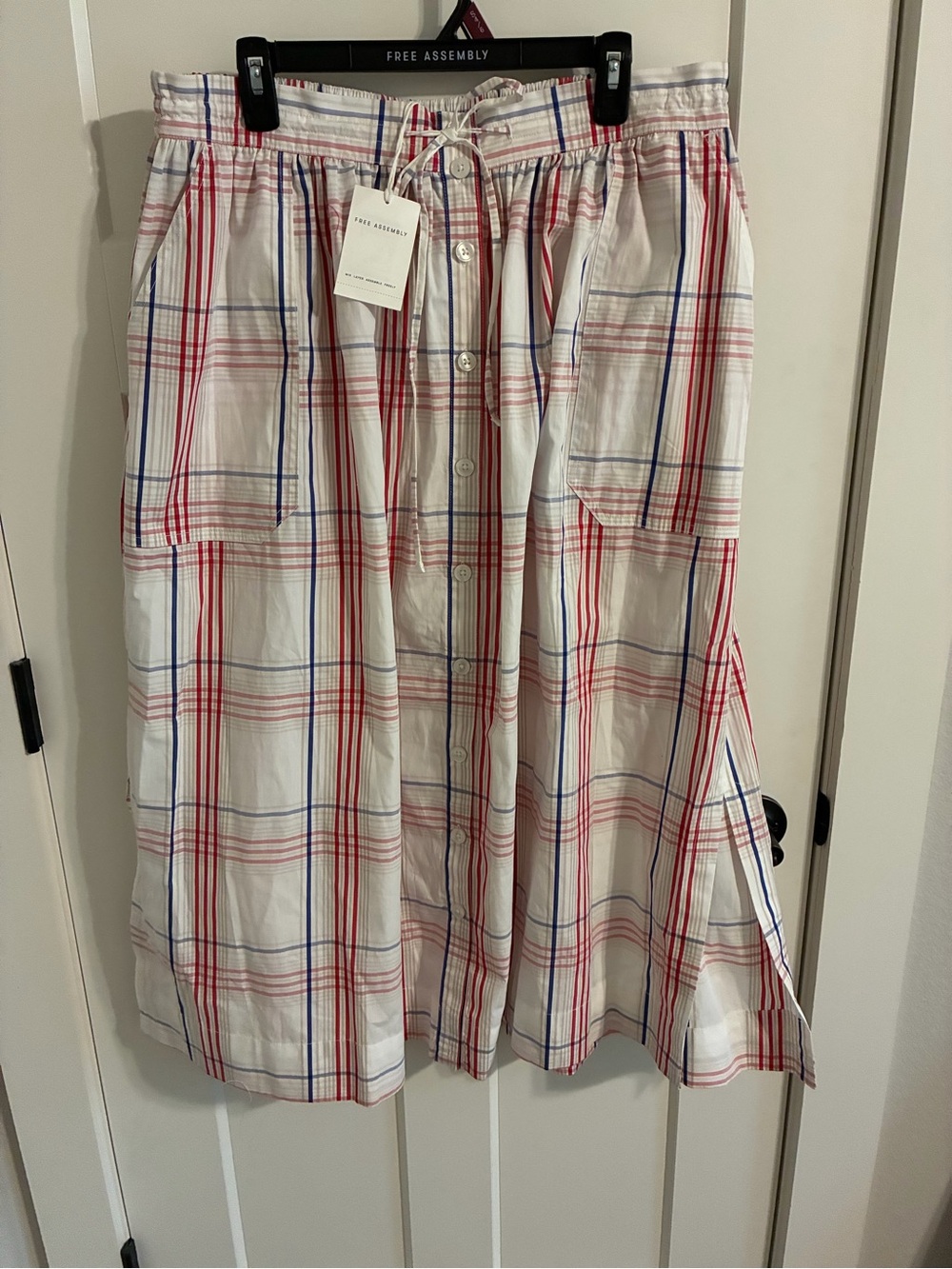Free Assembly White Plaid Button-Front Maxi Skirt